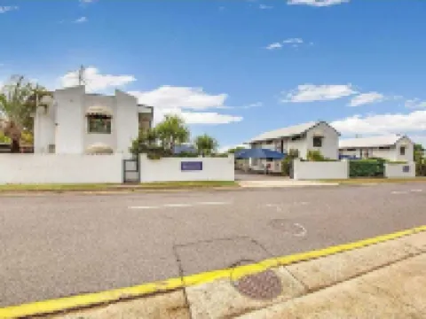 Gladstone Capricorn Apartments Hotels in Gladstone Central