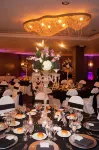 The Royal Regency Hotel Các khách sạn ở Yonkers