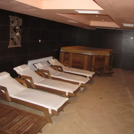 Edelweiss Inn Aparthotel