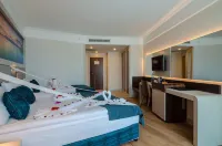 The Lumos Deluxe Resort Hotel & Spa - 5 stelle