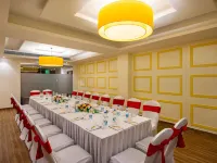 Bloom Boutique l Ranjit Avenue Hotels in Amritsar