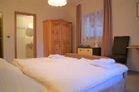 Haus Barnabas im Engel, Gasthaus Engel Hotels in Todtnauberg