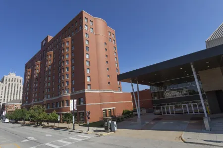 President Abraham Lincoln Springfield - a DoubleTree by Hilton Hotel