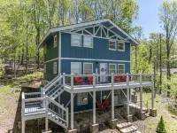 Huge House in Amazing Beech Mountain with Game Room, Hot Tub, Sauna, & Fire Pit!