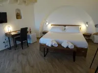La Dimora Delle 3 Zie Hoteles en 