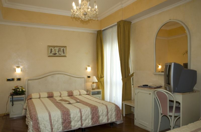 Hotel Vienna Ostenda e Ristorante il Danubio