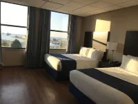 Ariel Broadway Hotel Hotels in Lorain