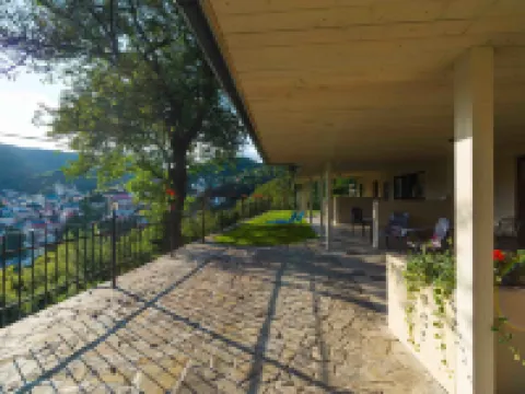 那庫普奇高級旅館 班斯卡－什佳夫尼察酒店