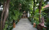 The Community - Siem Reap Hotels in Angkor