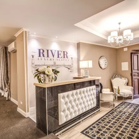 River Luxury Suites Отели рядом с достопримечательностью «Улица Виа-Маргутта»