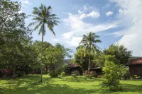Sunset Valley Holiday Houses