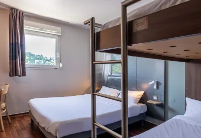 B&B Hotel Saint-Etienne Monthieu Hôtels à : Saint-Chamond