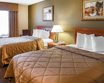 Rodeway Inn Hotels near Juniper Hills Mobile Home Park