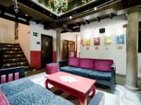 Oasis Backpackers' Hostel Granada Hotels in Granada
