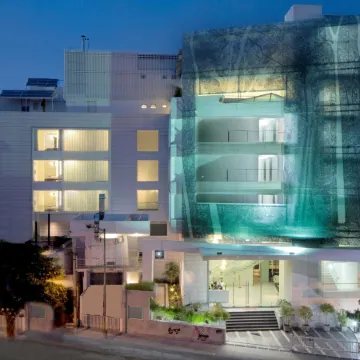 Srs Springs Hotels and Spa Отели рядом с достопримечательностью «Торговый квартал Ганди-Базар»