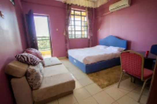 พาร์ควิวซาฟารีโรงแรมและอพาร์ทเมนท์ โรงแรมใน