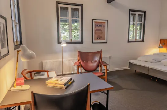 House of Finn Juhl Hakuba