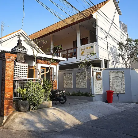 Sweet Corner Guest House Отели рядом с достопримечательностью «Пляж Сегара»