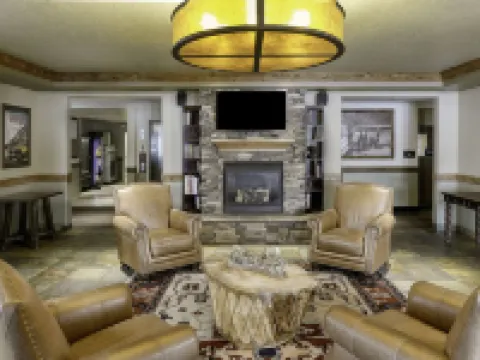 Yellowstone Park Hotel Hotels in West Yellowstone