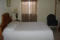 Caribbean Hotel Cayes