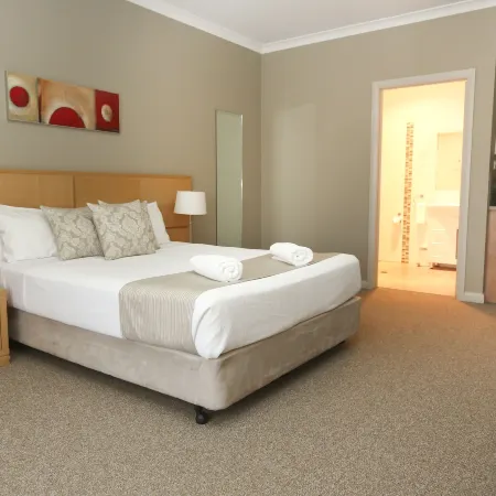 Centrepoint Apartments