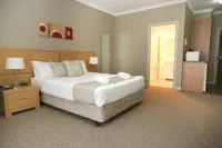 Centrepoint Apartments Hotels in Griffith