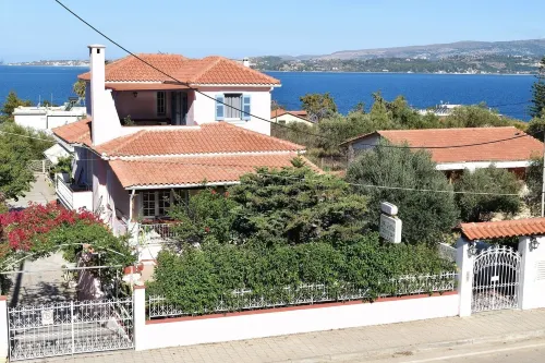 Tzivras Villa & Apartments Hotels in Kefalonia