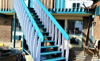 Ranchland Inn - Housity