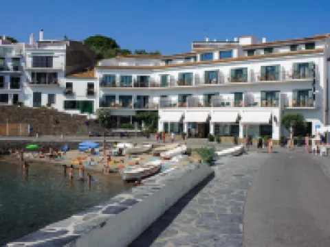 Hotel Playa Sol Hotels in Cadaques