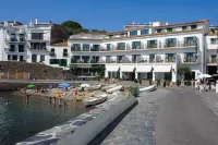Hotel Playa Sol Hôtels à proximité de : Diving Center Cadaqués