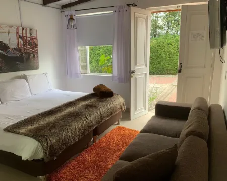 HOTEL CASA MADERO Hoteles en Envigado