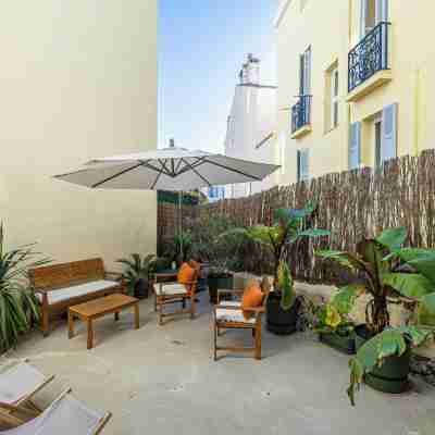 Superb 1Br2p in the Heart of Cannes - Balcony Hotel Exterior