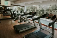 Kampi Hotel Tunjungan - Surabaya Hotels in Genteng