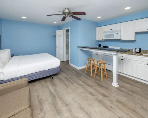 Commander Beach House Hotel Hotels in Worcester County
