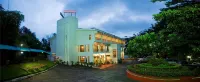 Vits Kamats Resort, Silvassa Hotel di Khanvel