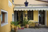 Hotel Do Pozzi Hotels in San Marco