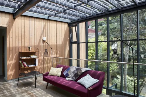 Eden Lodge Paris - Bed and Breakfasts