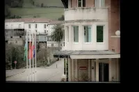 Apartamentos la Bicicleta Hotels in Pas - Miera