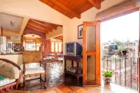 Cozy 1 Bedroom Suite the Best of San Miguel - Apartments