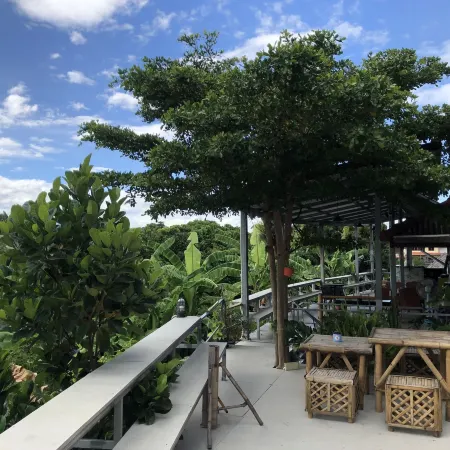 Sandee Place Mountain View Chomthong