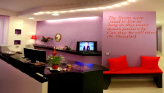 蘇倫多裏雷斯酒店 索倫託酒店