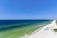 Treasure Island by Book That Condo Отели в г. Lower Grand Lagoon