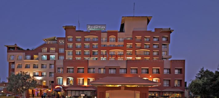Radisson Hotel Kathmandu Hotele w: Katmandu