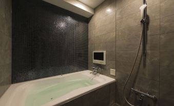 Hotel Times - Adults Only - Housity