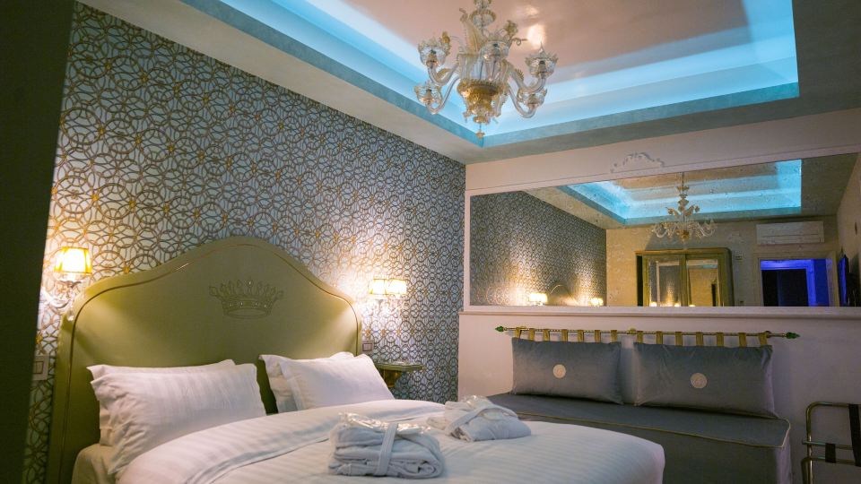 Leucosya Luxury Rooms
