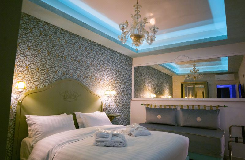 Leucosya Luxury Rooms