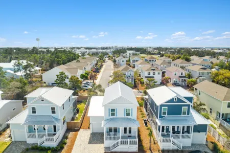 30A Beach House - Mira Bella