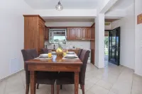 Renos House by Corfu Escapes