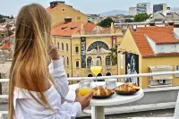 Galeria Valeria Seaside Downtown - Mag Quaint & Elegant Boutique Hotels