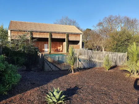 Villa l'Estuaire Chambres d'Hôtes Отели в г. Эран